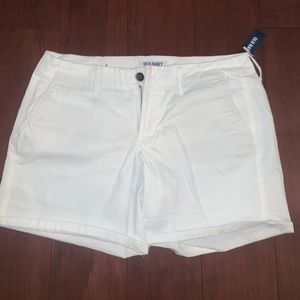Woman’s White Shorts